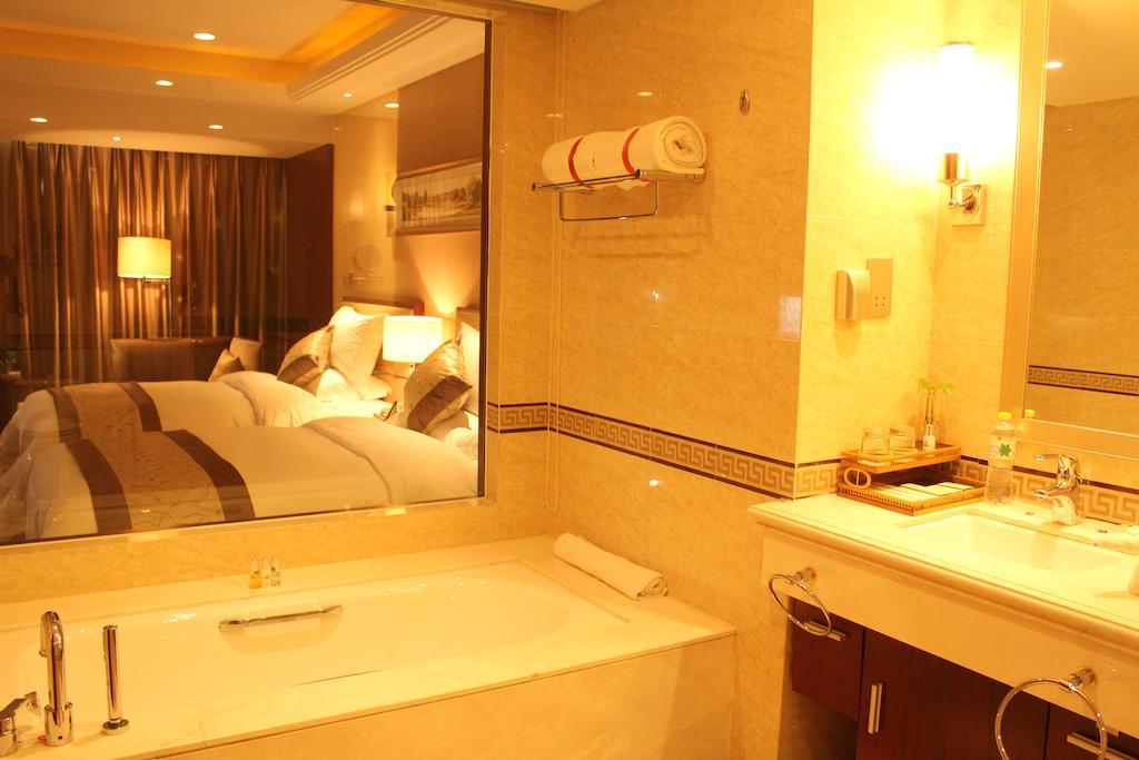 Arcadia International Hotel Cangzhou Екстериор снимка